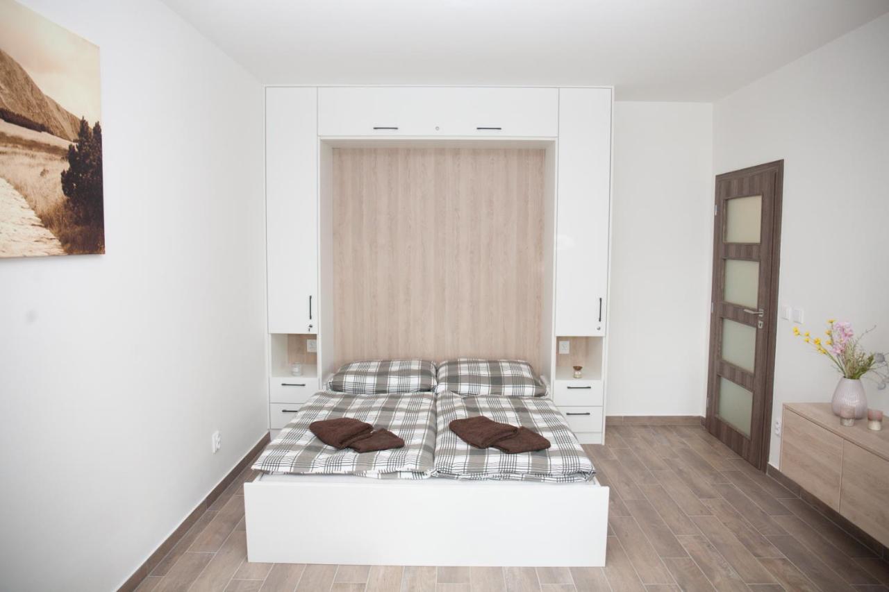 Apartman Horni Misecky J4 Buitenkant foto