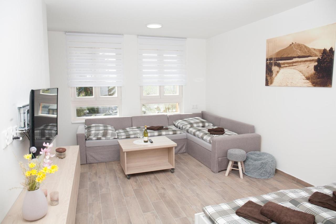 Apartman Horni Misecky J4 Buitenkant foto